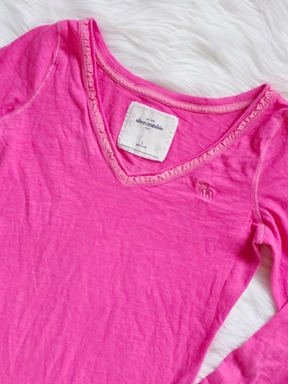 Vintage y2k pink Abercrombie & Fitch long sleeve shirt
